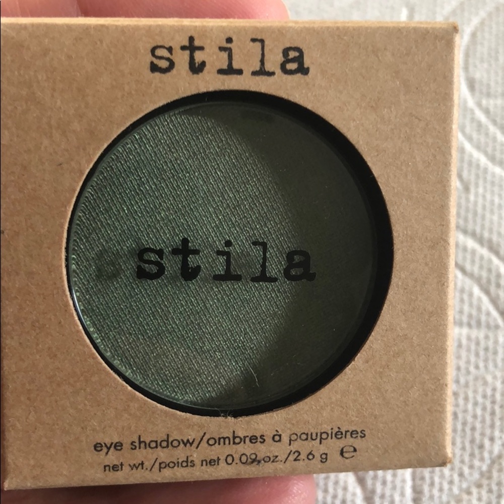 Eye shadow